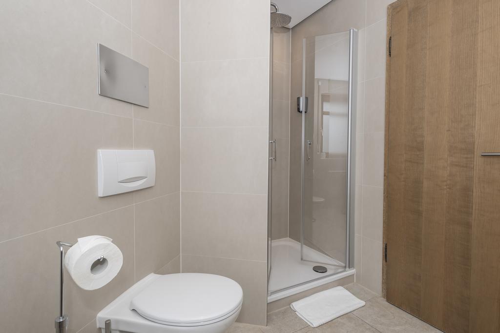 Hotel & Restaurant Becher Donzdorf Bagian luar foto